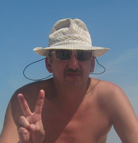 Александр Петров