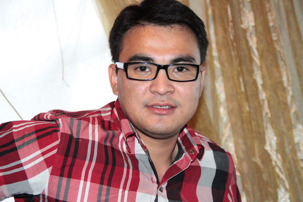 Алмас Карипаев