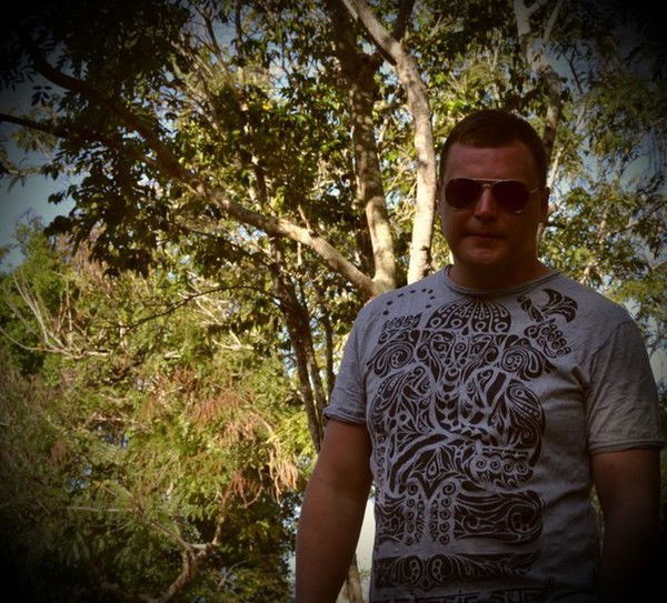 Антон Хайлов