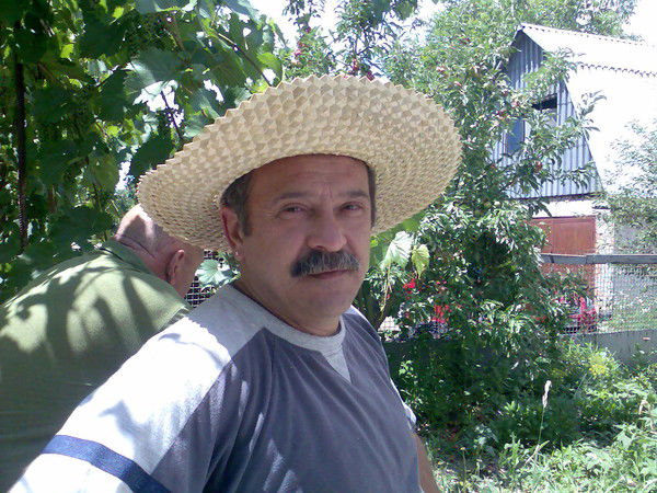 Друг Друзьям