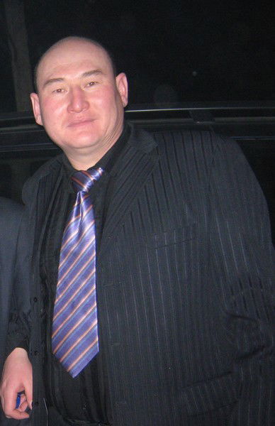 Данияр Апуов