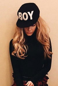 Катя Максимова