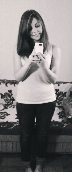 Наташа Просвирнина