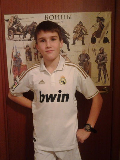 Лев Сергеев