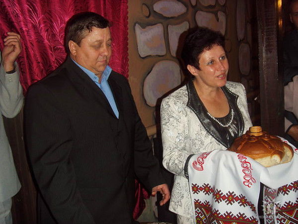 Елена Попова