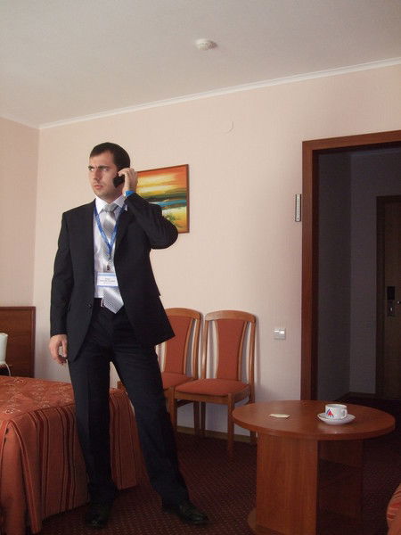 Саня Добров