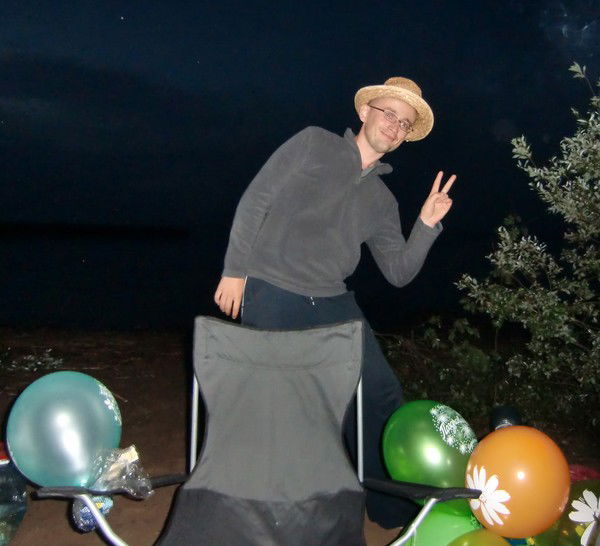 Максим Богданов