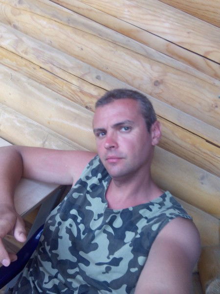 Денис Иванов