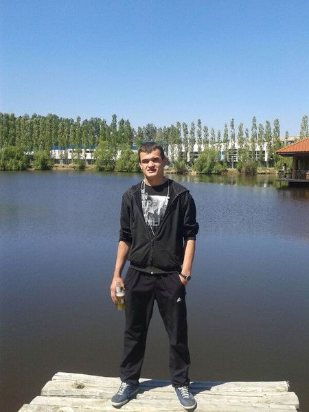 Владимир Белов