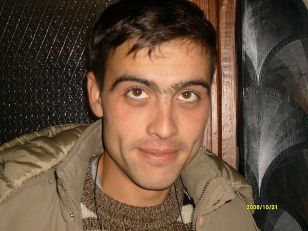 Евгений Лапушнян