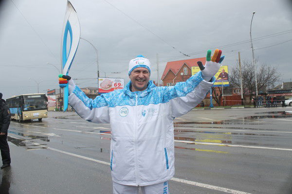 Владимир Позов