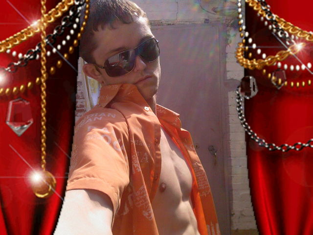 Олег Стародубцев