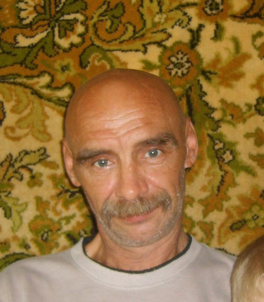 Игорь Попов