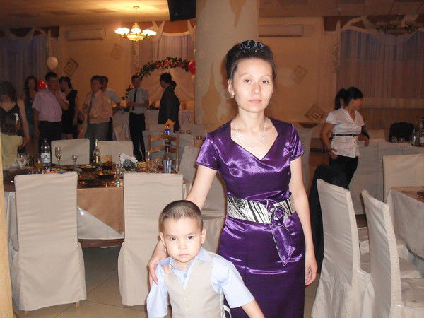 Бота Уажанова