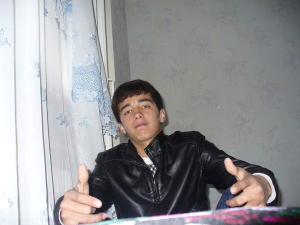 Назаров Бузургмехр