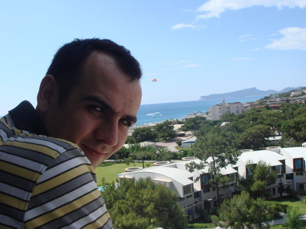 Сергей Валуца