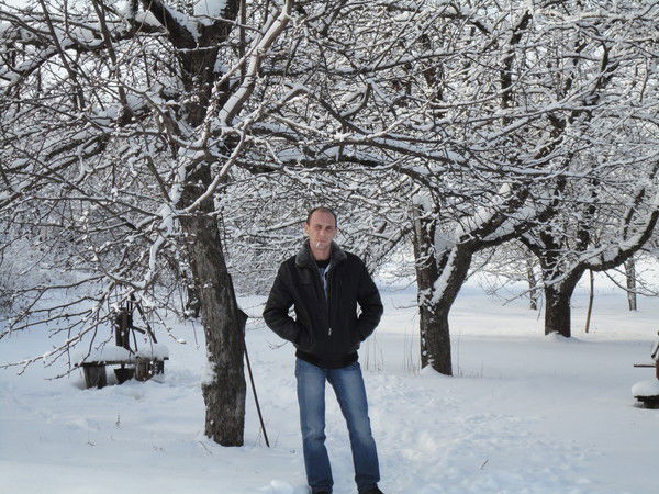 Виктор Артамонов