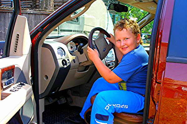 Павел Загвозкин