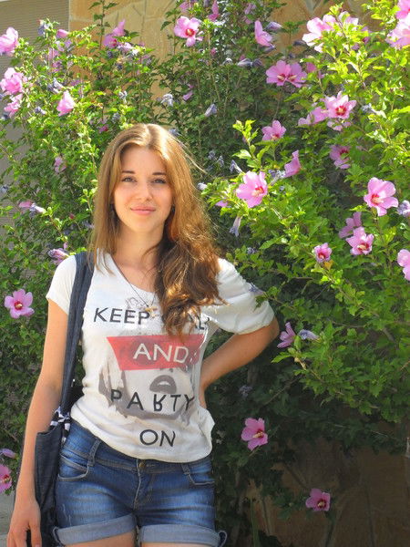 Тоня Савицкая