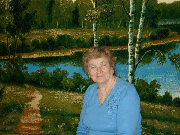 Нина Андрианова