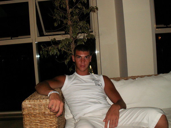 Руслан Титов