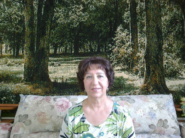 Галина Лобастова