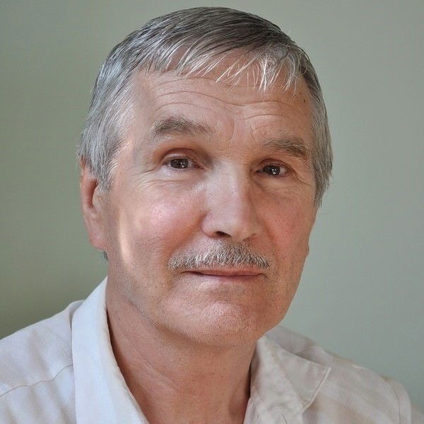 Виктор Царинный