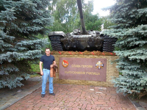 Дмитрий Маркин