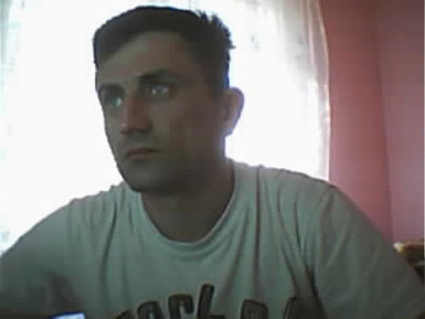 Игор Безкоровайний