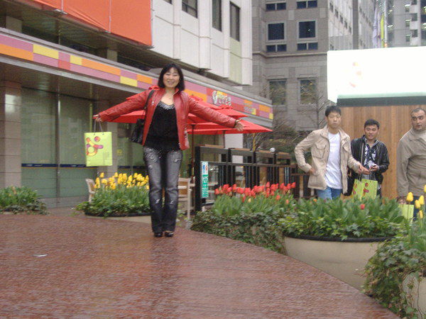 Lyudmila Sakharova Shek