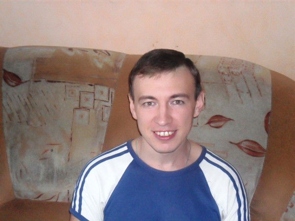 Владимир Антонов