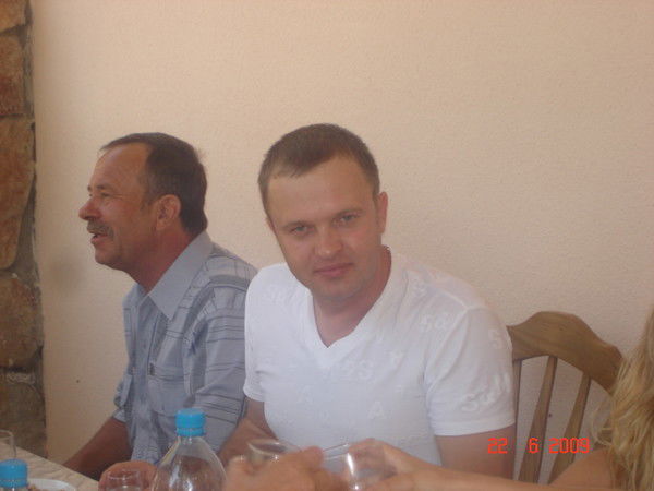 Дмитрий Чесноков