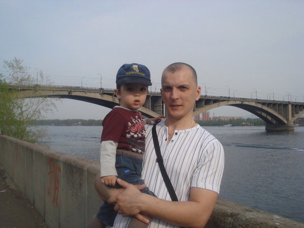 Андрей Воронин