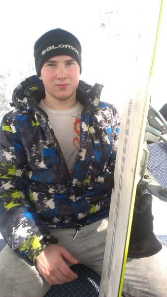 Толя Лазибеев