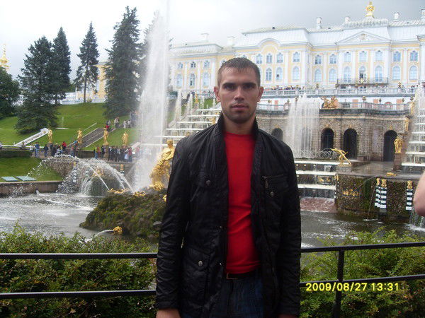 Василий Михайлов