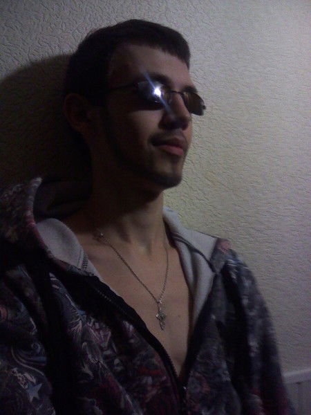 Антон Надвернюк