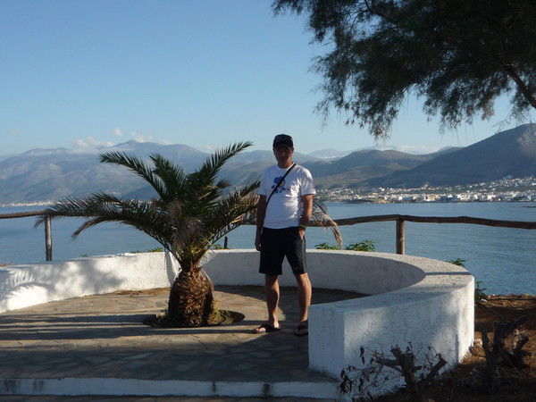 Максим Шолох