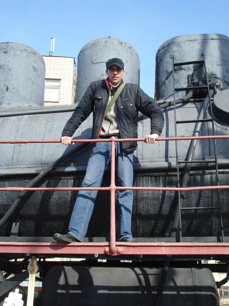 Дмитрий Романов