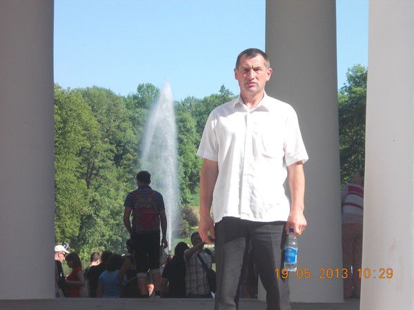 Микола Лаврів