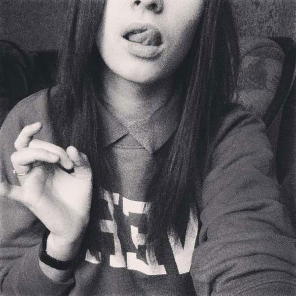 Макпал Есенжол