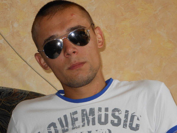 Владимир Листопад