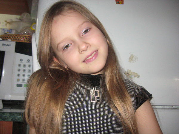 Юлька Смотраева