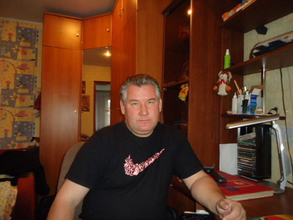 Алексей Кузменков