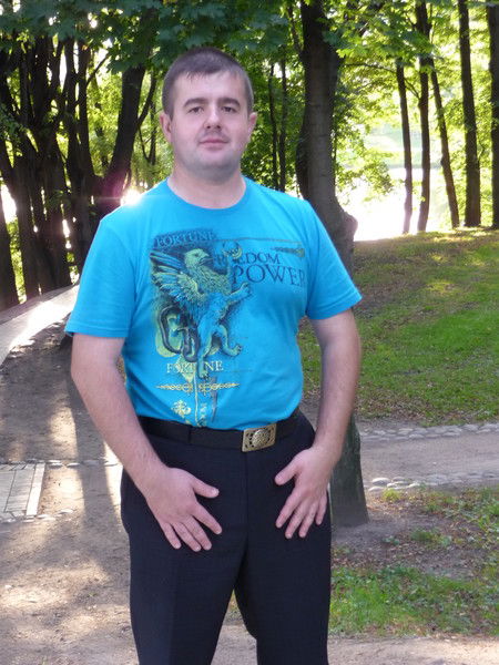 Александр Черников