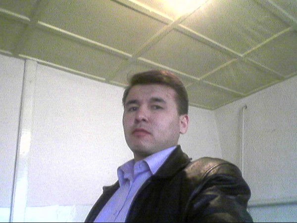 Акбар Нормуродов