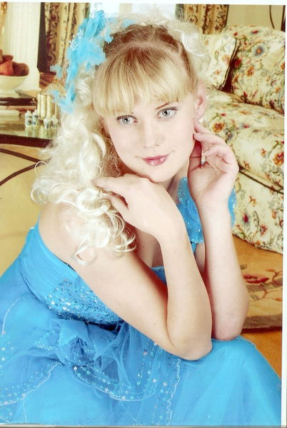 Елена Гончарова