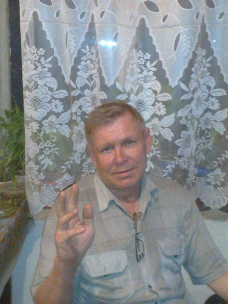 Николай Сафонов