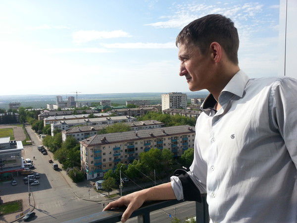 Руслан Елеев