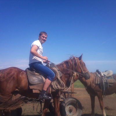 Женя Разнов