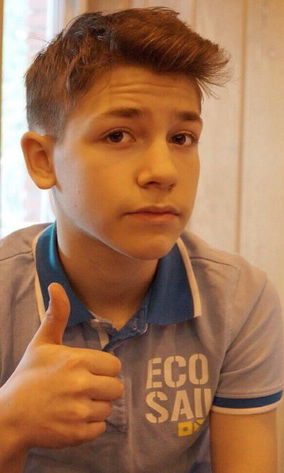 Андрей Петраков